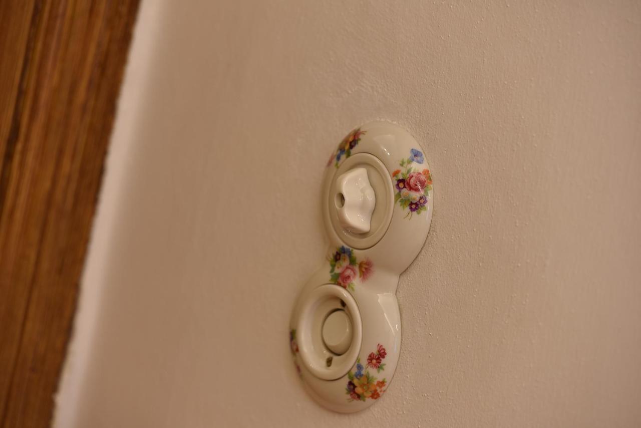 Apartman Dalia Janackovo Nabrezi Prága Kültér fotó